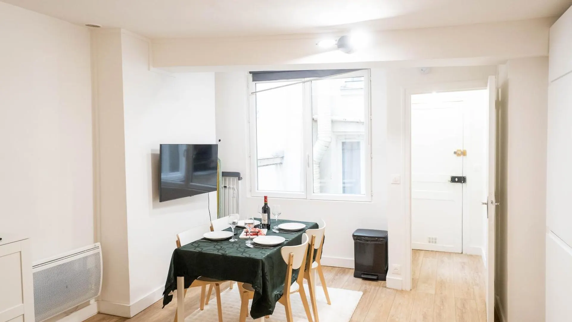 Cocon Urbain Paris Apartment France